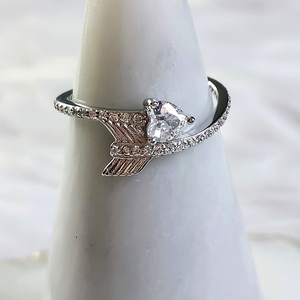 NWT Ryze White Frost Cubic Zirconia .925 Sterling Silver 'Arrow' Ring - Size 9 - Picture 4 of 8